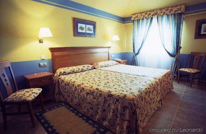 La Sierra Hotell Antequera Rum bild