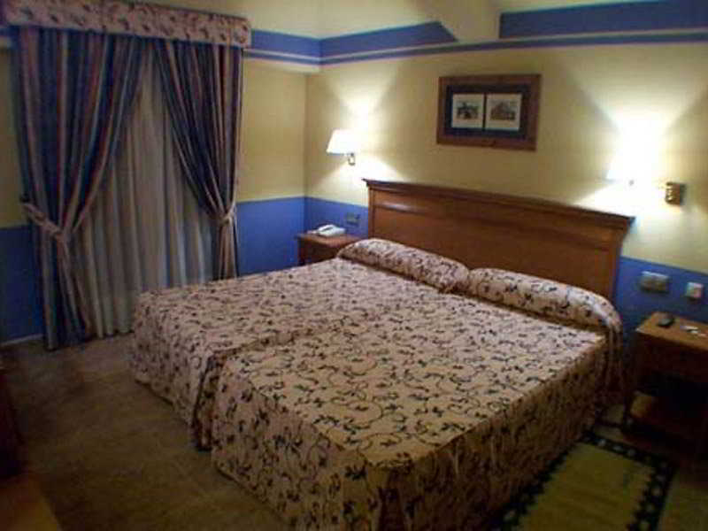 La Sierra Hotell Antequera Rum bild