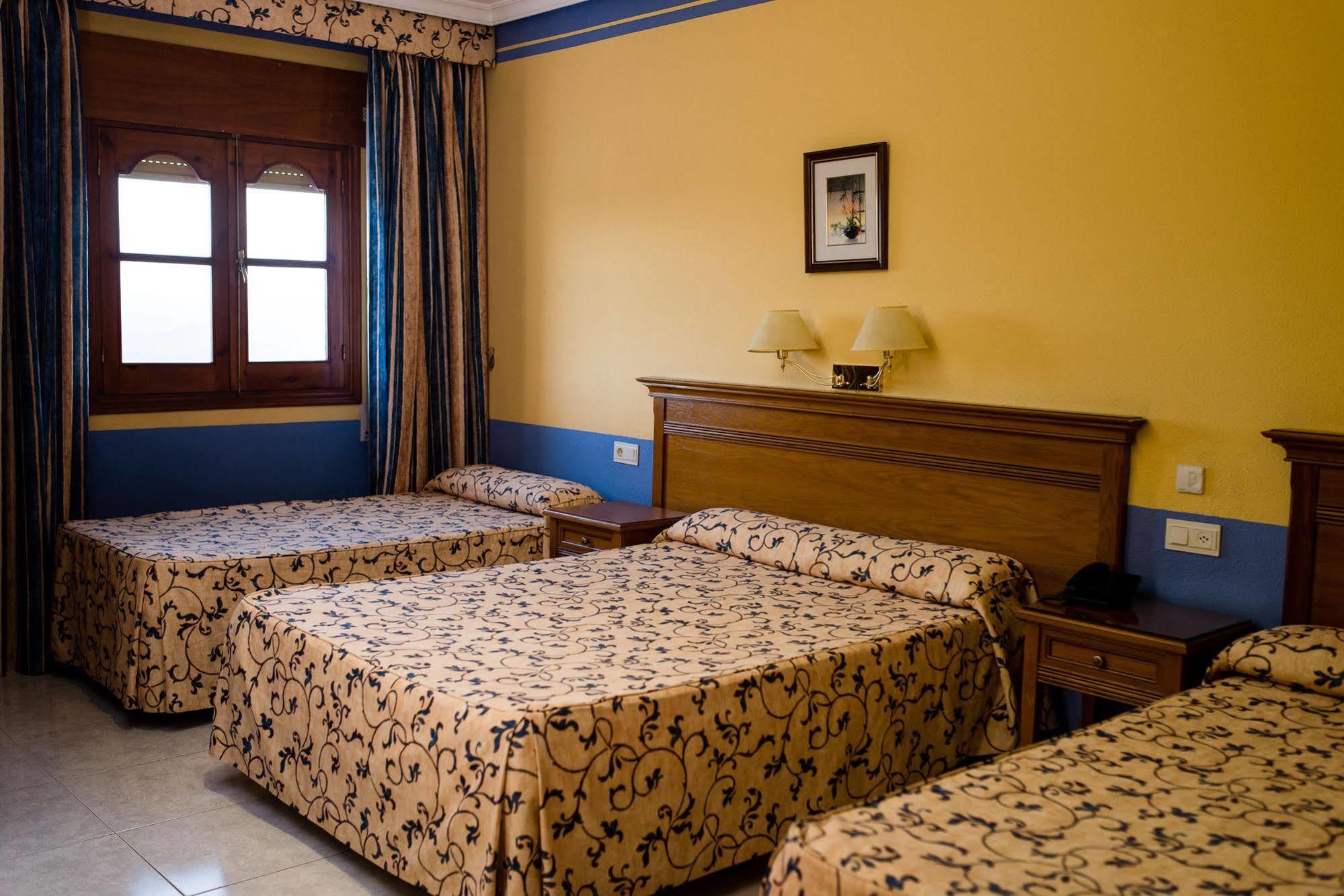 La Sierra Hotell Antequera Exteriör bild