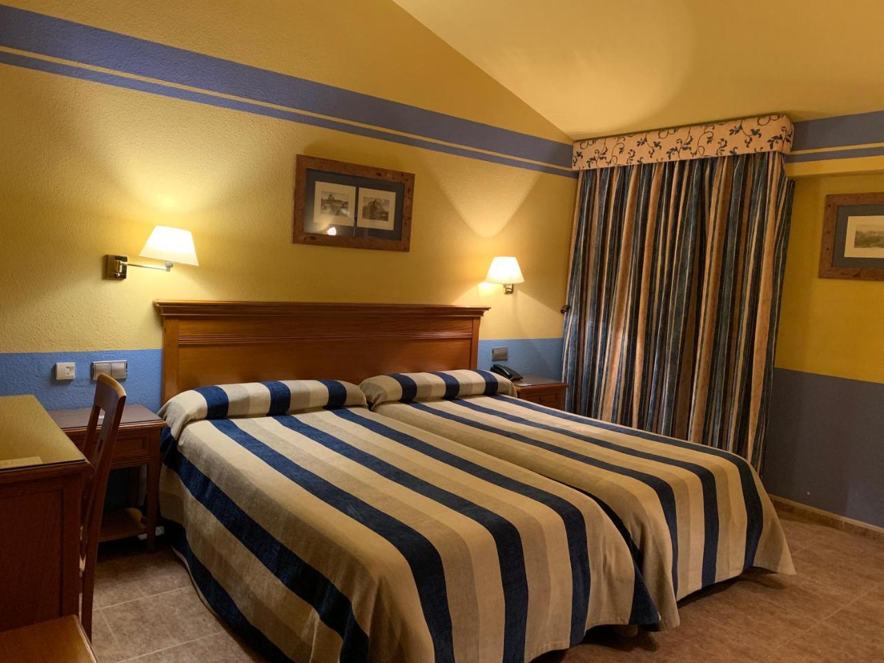 La Sierra Hotell Antequera Exteriör bild